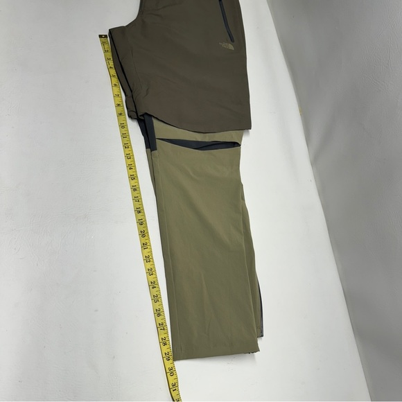 The North Face men’s Paramount convertible pants size 36x32 - Picture 7 of 11